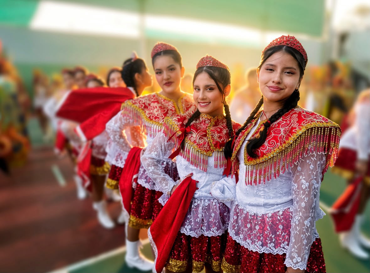 Cuando el Perú danza, el mundo canta